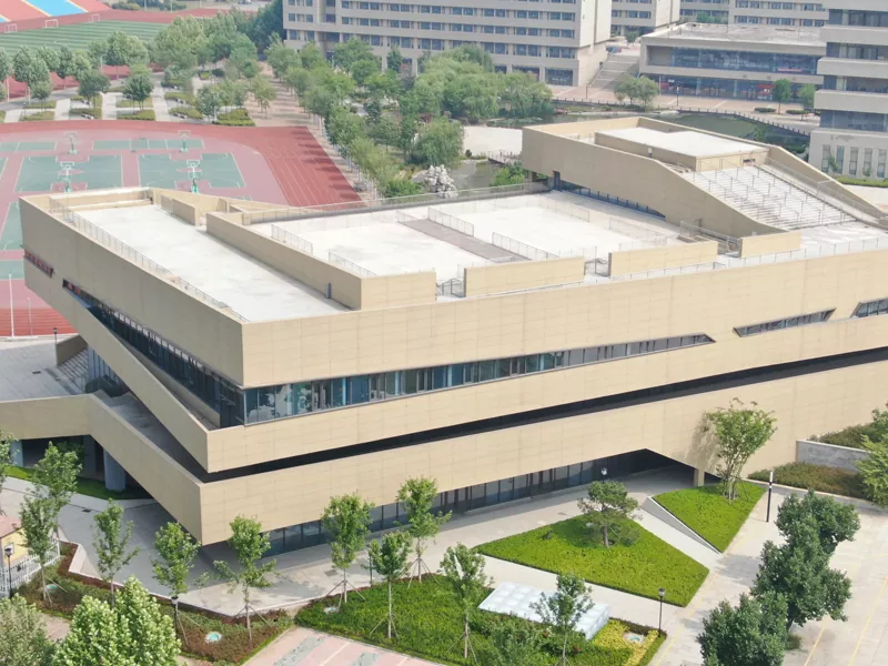 რატომ ავირჩიოთ სკოლის ფოლადის შენობა თქვენი შემდეგი კამპუსის პროექტისთვის?